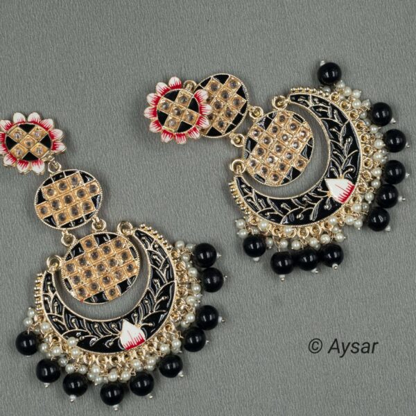 Chandbali earrings meenakari print black - Image 2