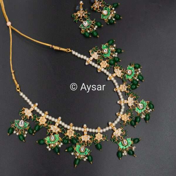 Long haar with pearls and beads green colour bridal set with earrings - Image 2