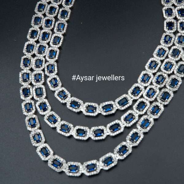 NECKLACE AD BLUE OPERA - Image 4