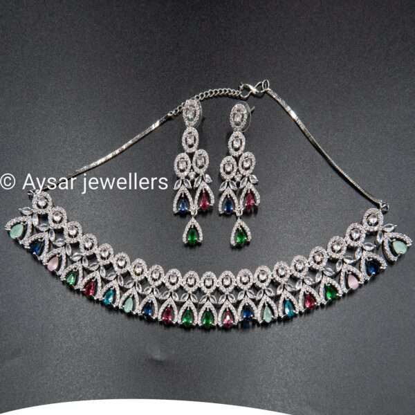 AD NECKSET MULTI